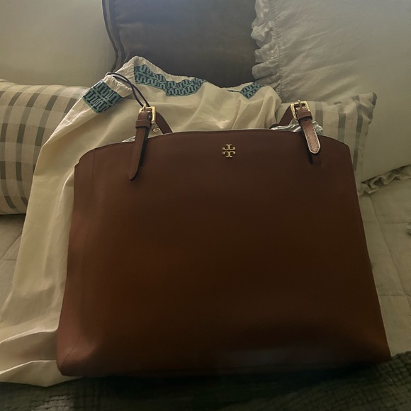 Tory Burch - Picture 2 of 7